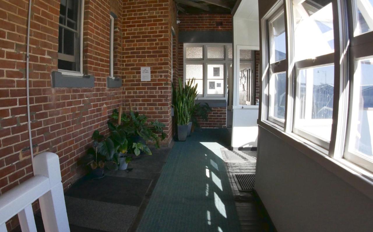 Geraldton Backpackers Hostel Εξωτερικό φωτογραφία