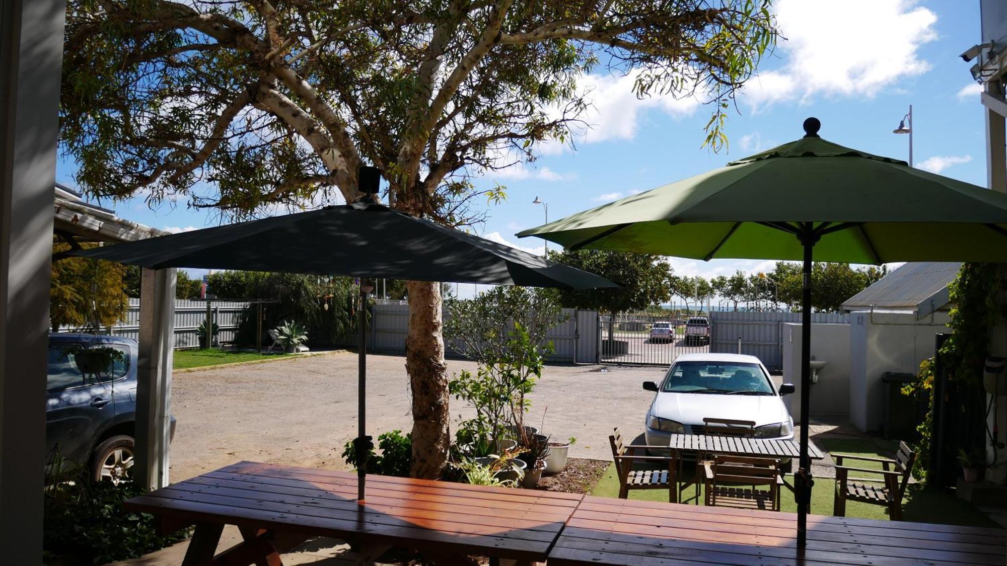 Geraldton Backpackers Hostel Εξωτερικό φωτογραφία